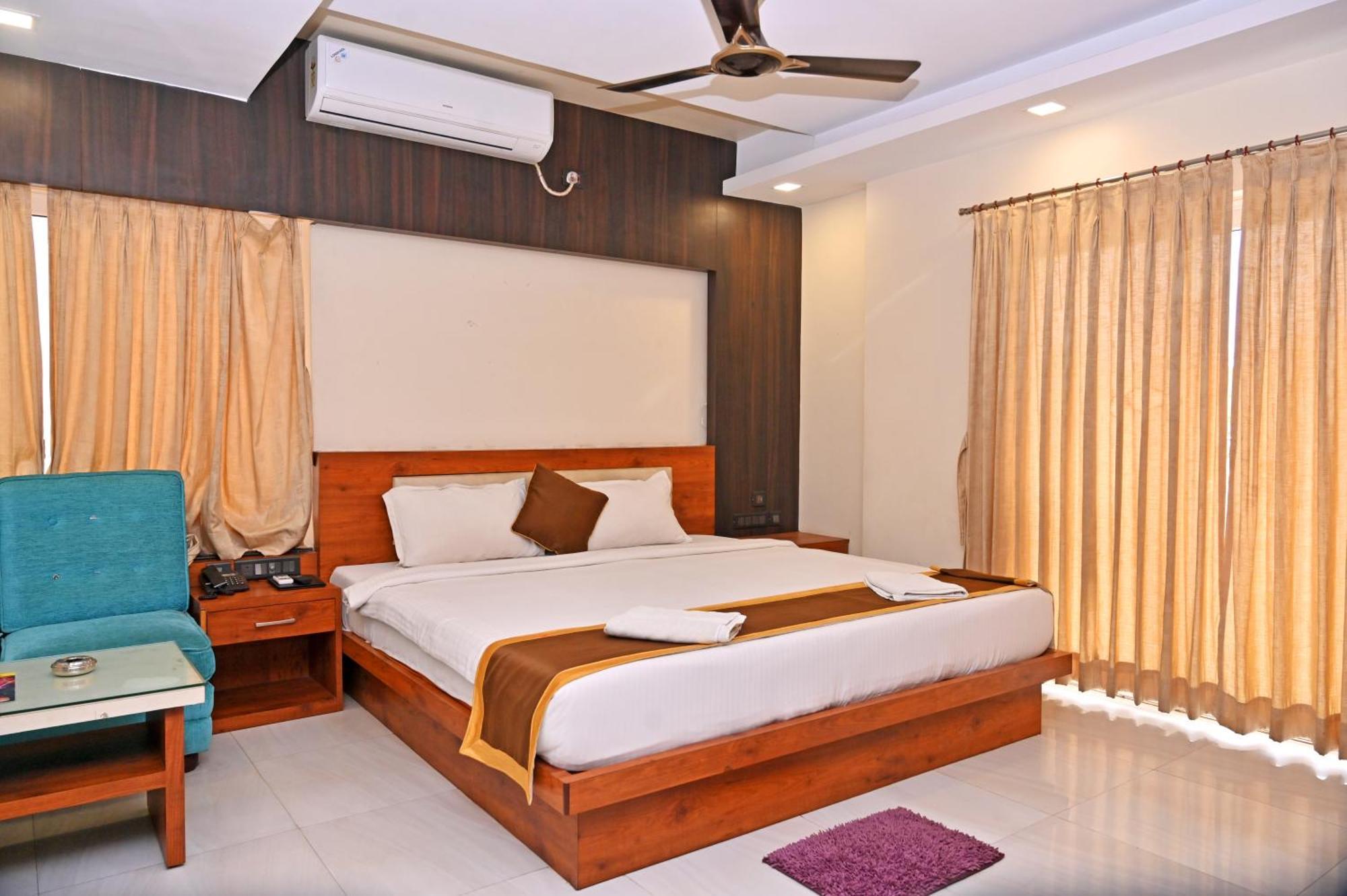Hotel Silver Land New Digha With Rooftop Pool Exterior photo