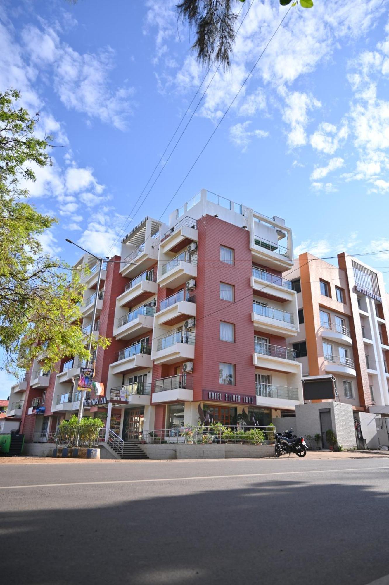 Hotel Silver Land New Digha With Rooftop Pool Exterior photo
